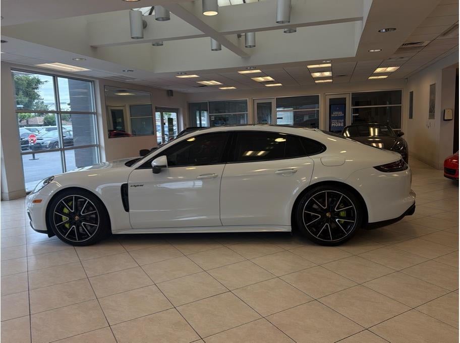 2019 Porsche Panamera 4 E-Hybrid Sedan 4D