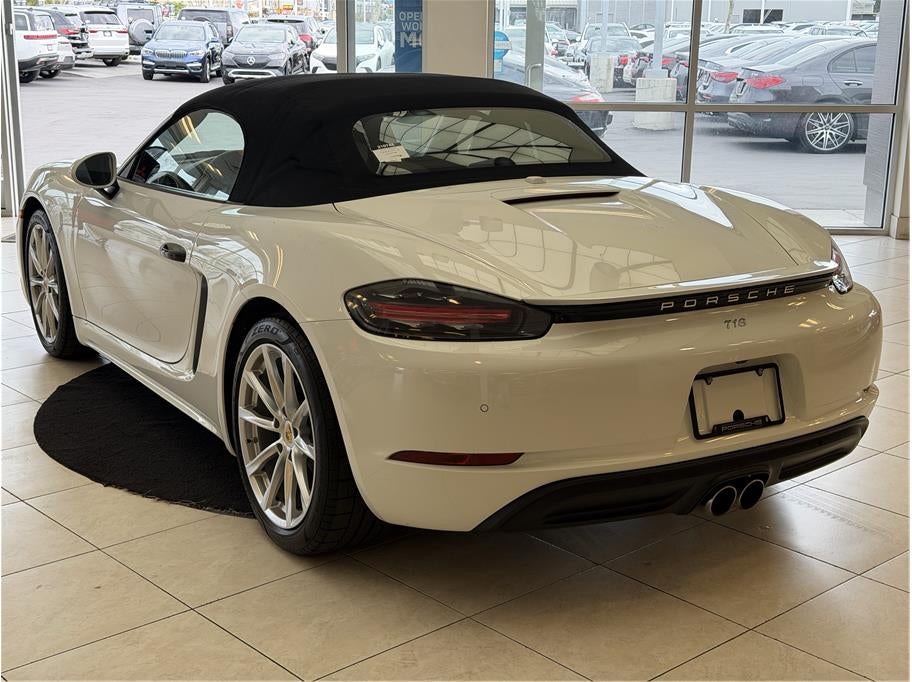2019 Porsche 718 Boxster Roadster 2D