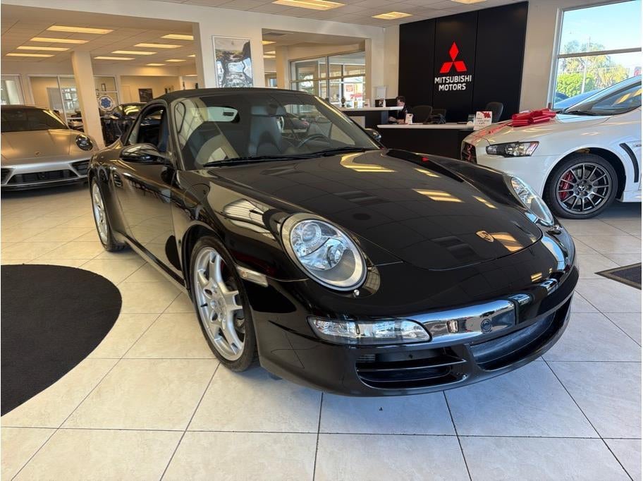 2005 Porsche 911 Carrera S Cabriolet 2D