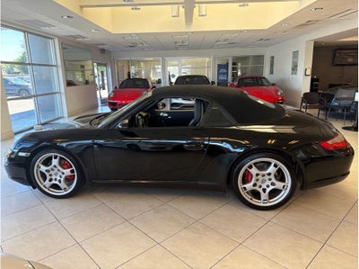2005 Porsche 911 Carrera S Cabriolet 2D