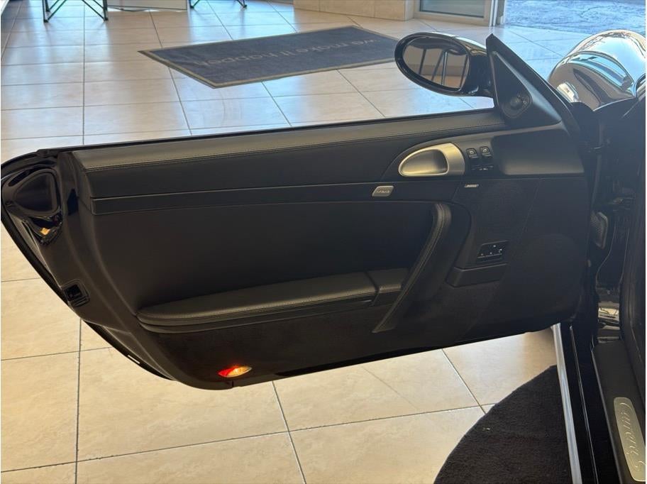 2005 Porsche 911 Carrera S Cabriolet 2D