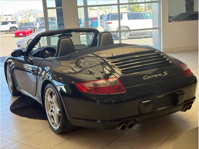 2005 Porsche 911 Carrera S Cabriolet 2D
