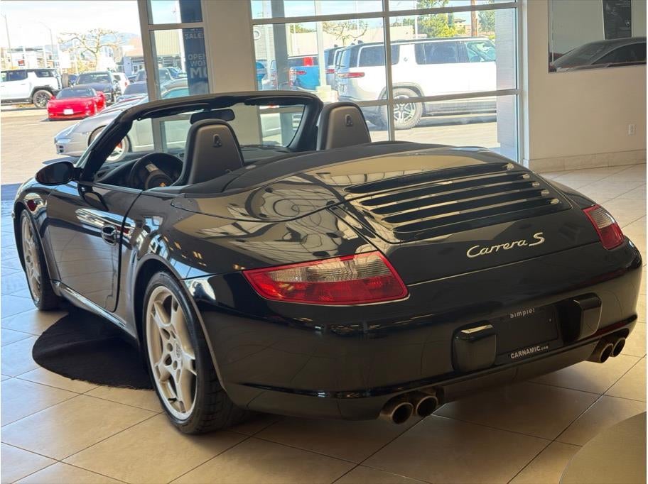 2005 Porsche 911 Carrera S Cabriolet 2D