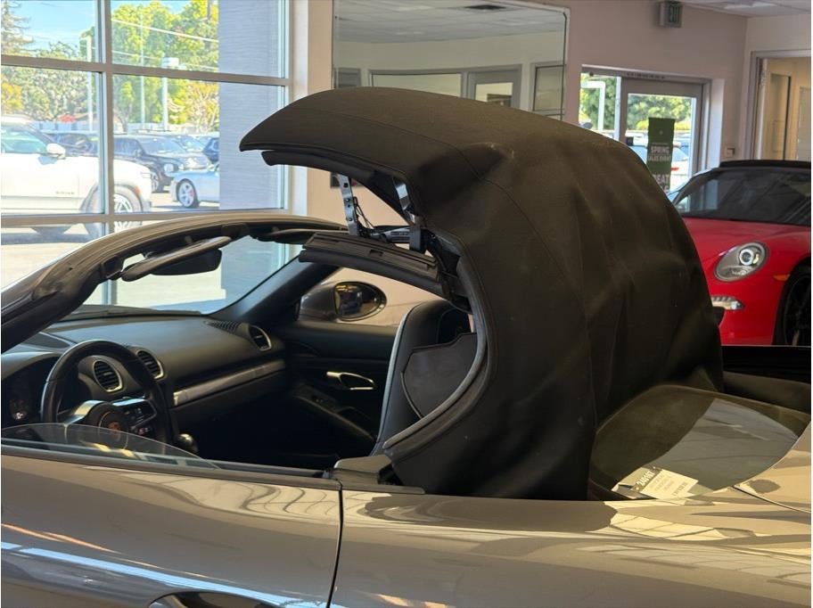 2017 Porsche 718 Boxster S Roadster 2D