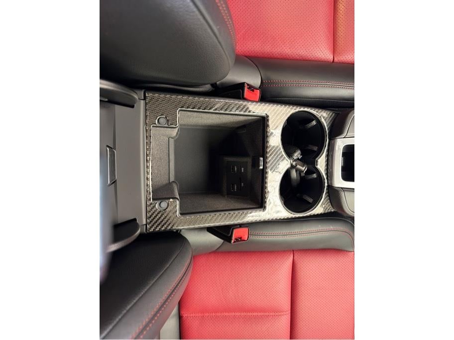 2019 Porsche Macan Sport Utility 4D