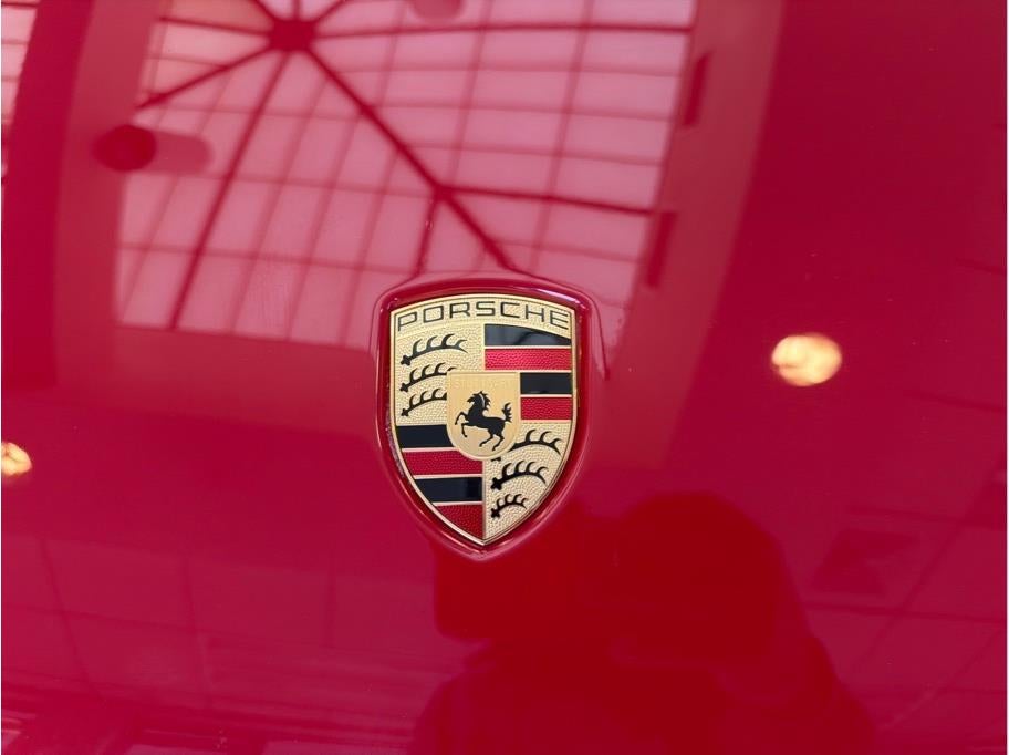 2019 Porsche Macan Sport Utility 4D