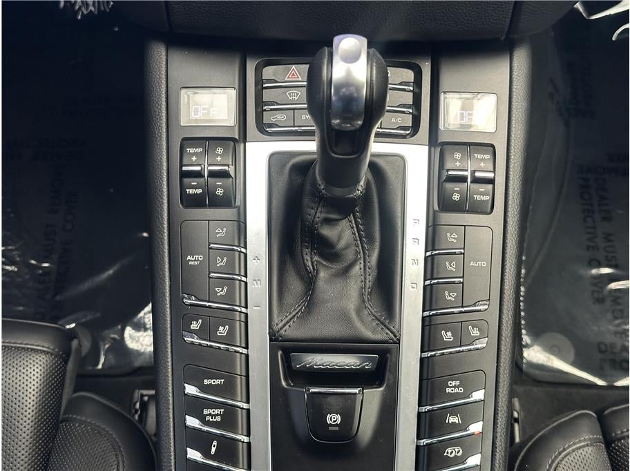 2018 Porsche Macan Sport Edition Sport Utility 4D