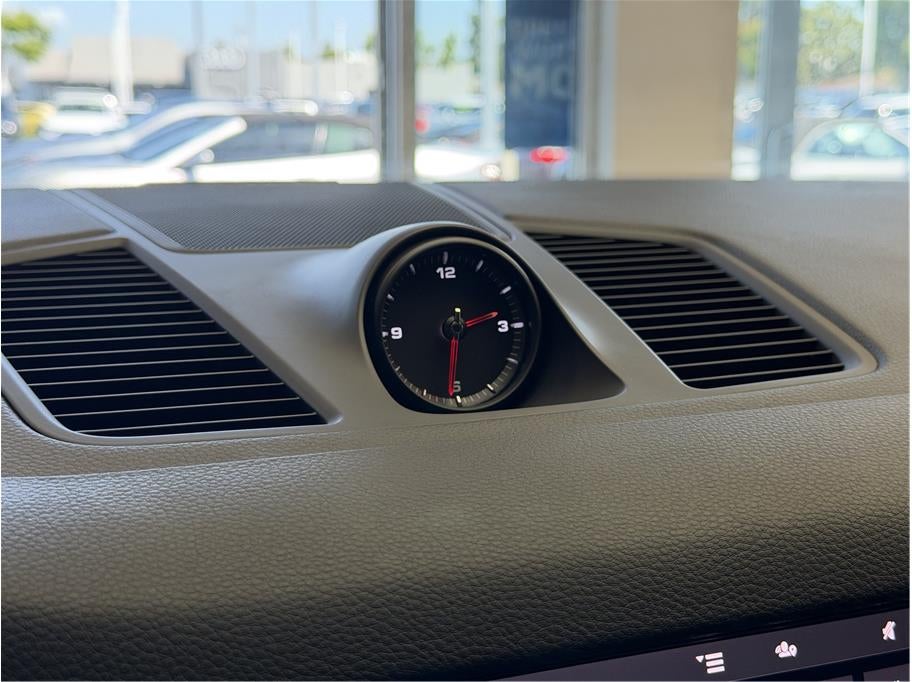 2021 Porsche Cayenne S Sport Utility 4D