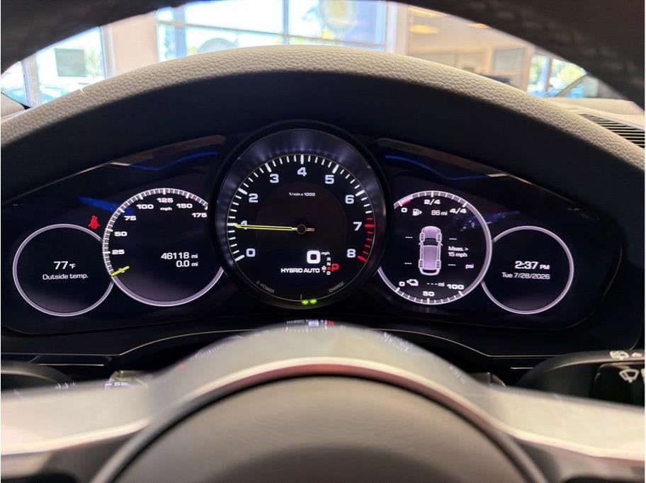2021 Porsche Cayenne E-Hybrid Sport Utility 4D