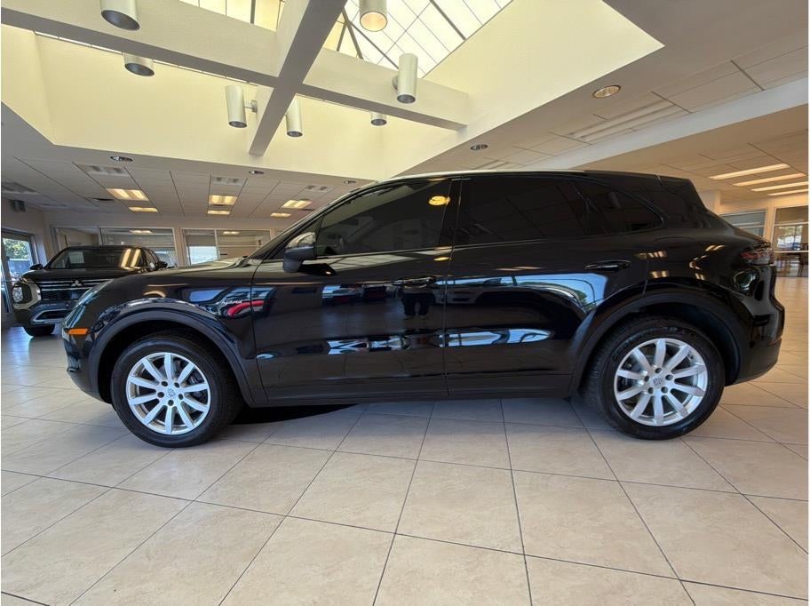 2021 Porsche Cayenne E-Hybrid Sport Utility 4D