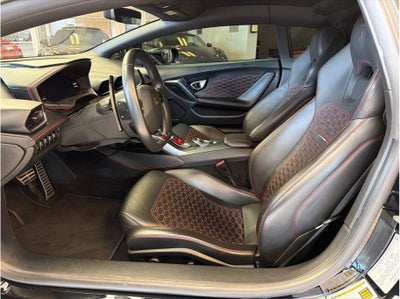 2019 Lamborghini Huracan RWD Coupe 2D