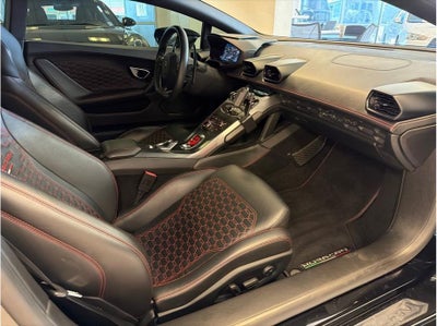 2019 Lamborghini Huracan RWD Coupe 2D