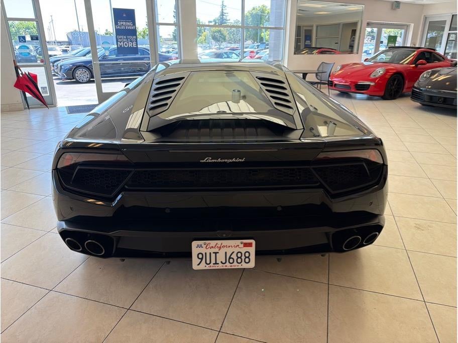 2019 Lamborghini Huracan RWD Coupe 2D