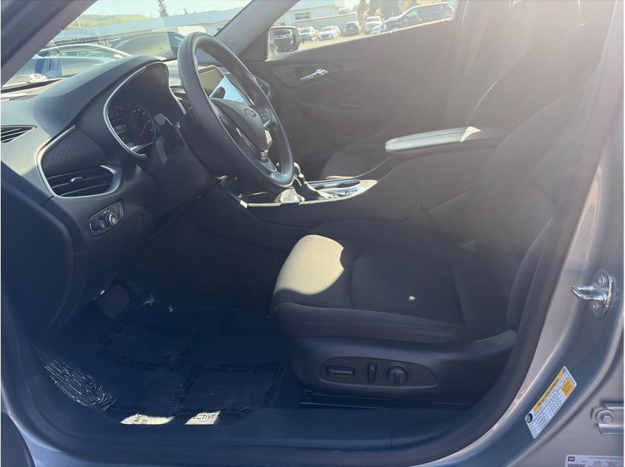 2023 Chevrolet Malibu 1LT Sedan 4D