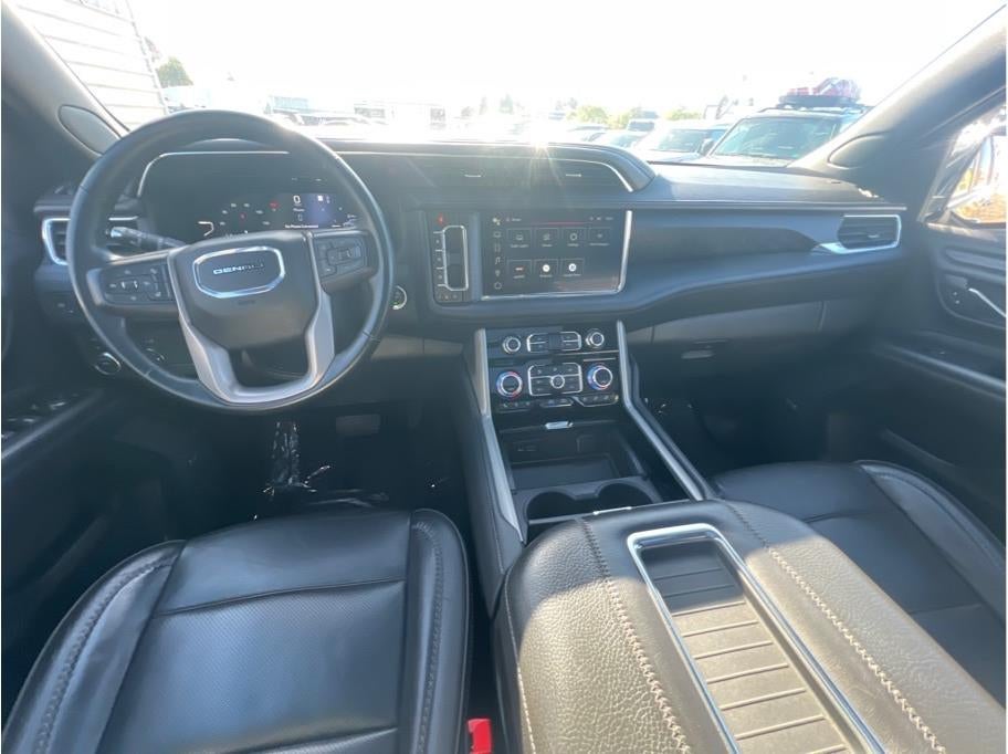 2023 GMC Yukon XL Denali Sport Utility 4D