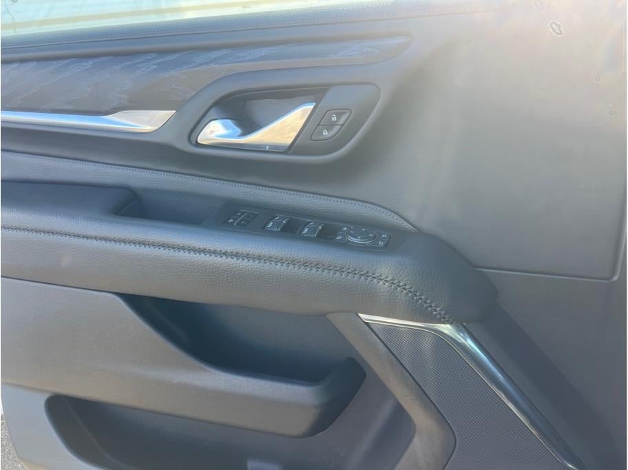 2023 GMC Yukon XL Denali Sport Utility 4D