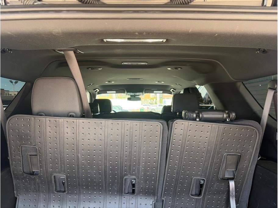 2025 Chevrolet Suburban RST Sport Utility 4D