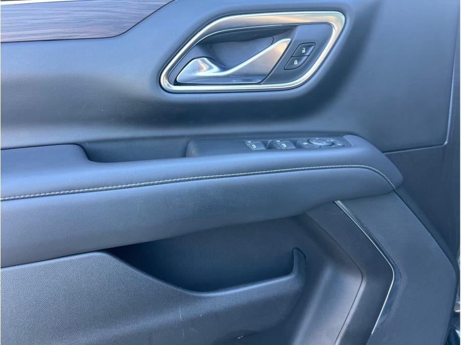 2021 Chevrolet Suburban LS Sport Utility 4D