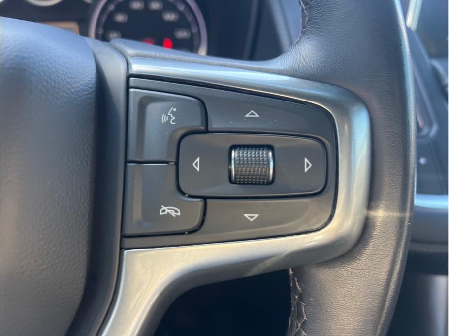 2021 Chevrolet Suburban LS Sport Utility 4D