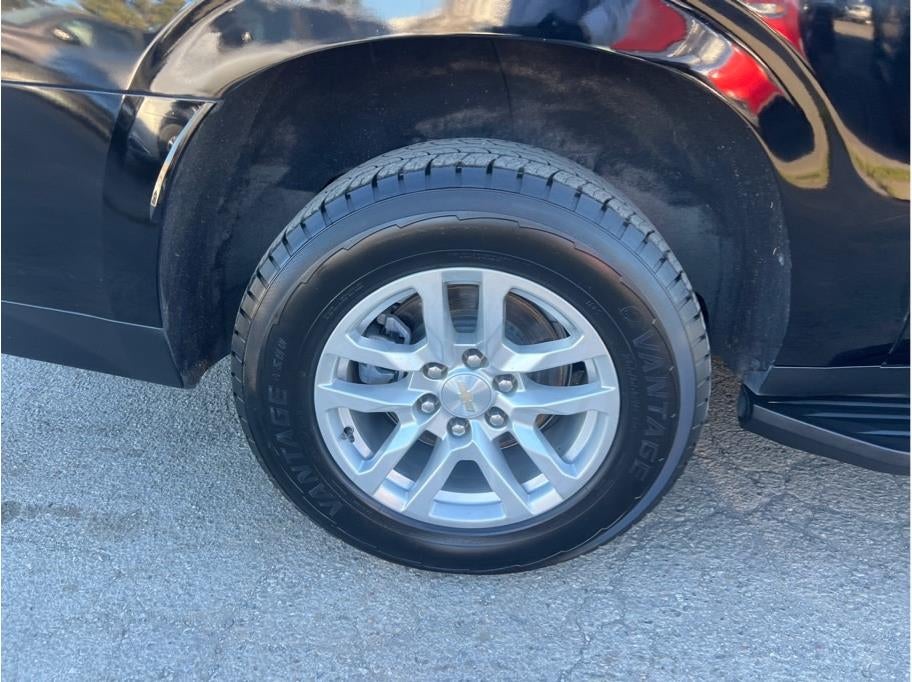 2024 Chevrolet Suburban LT Sport Utility 4D