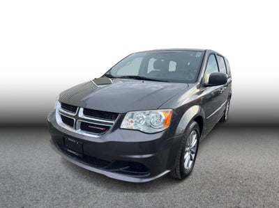 2016 Dodge Grand Caravan Passenger SE Plus Minivan 4D