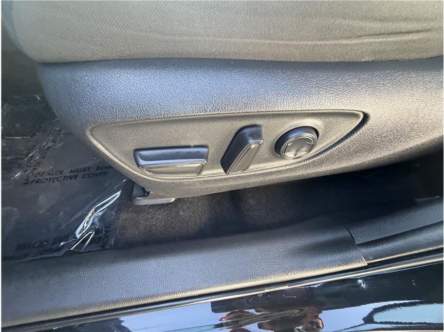 2023 Toyota RAV4 XLE Sport Utility 4D