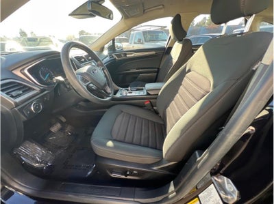 2019 Ford Fusion SE Hybrid Sedan 4D