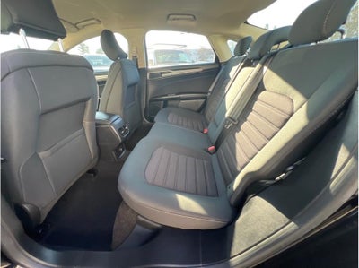 2019 Ford Fusion SE Hybrid Sedan 4D