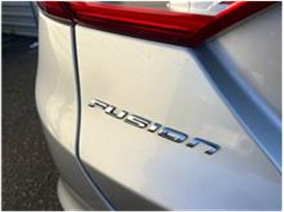 2018 Ford Fusion S Hybrid Sedan 4D