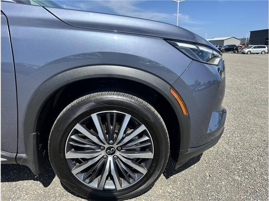 2025 INFINITI QX60 SENSORY Sport Utility 4D