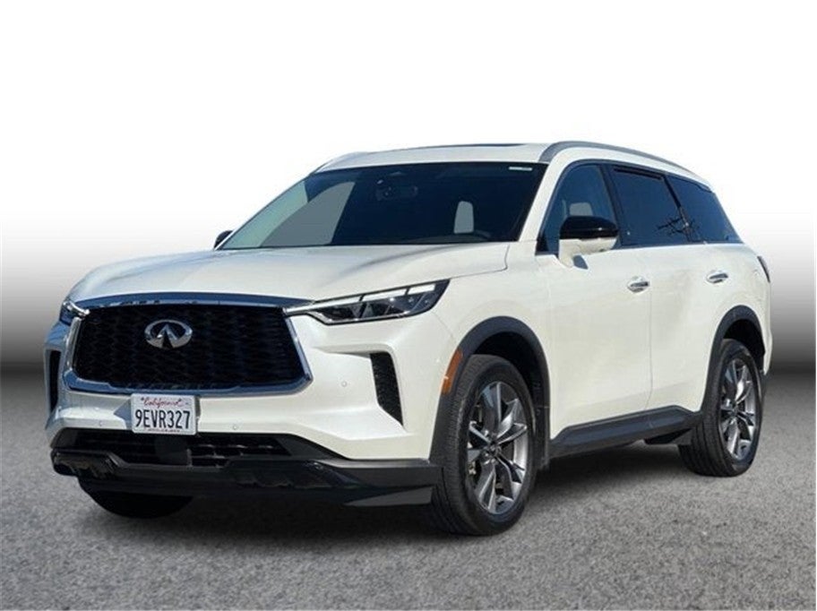 2023 INFINITI QX60 LUXE Sport Utility 4D