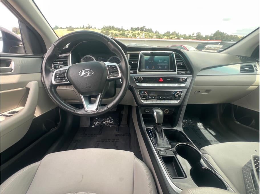2019 Hyundai Sonata SEL Sedan 4D