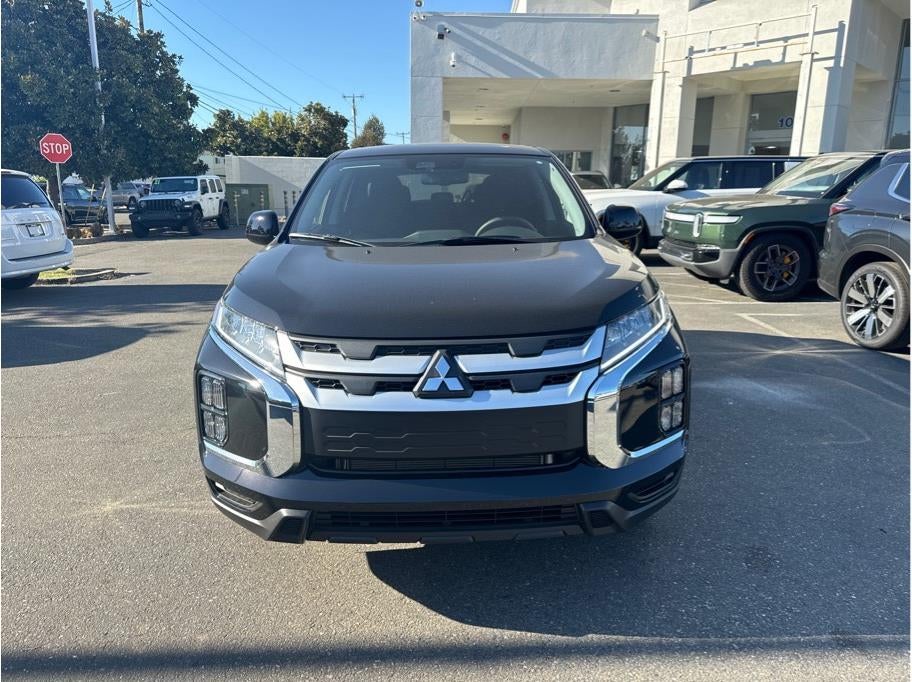 2027 Mitsubishi Outlander Sport ES