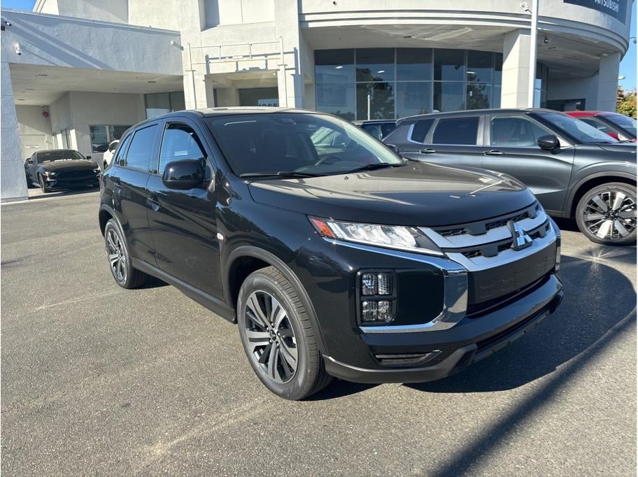 2027 Mitsubishi Outlander Sport ES