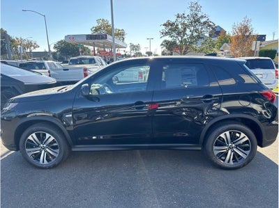 2027 Mitsubishi Outlander Sport ES