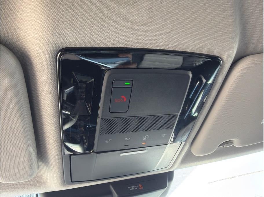 2025 Mitsubishi Outlander SE Sport Utility 4D