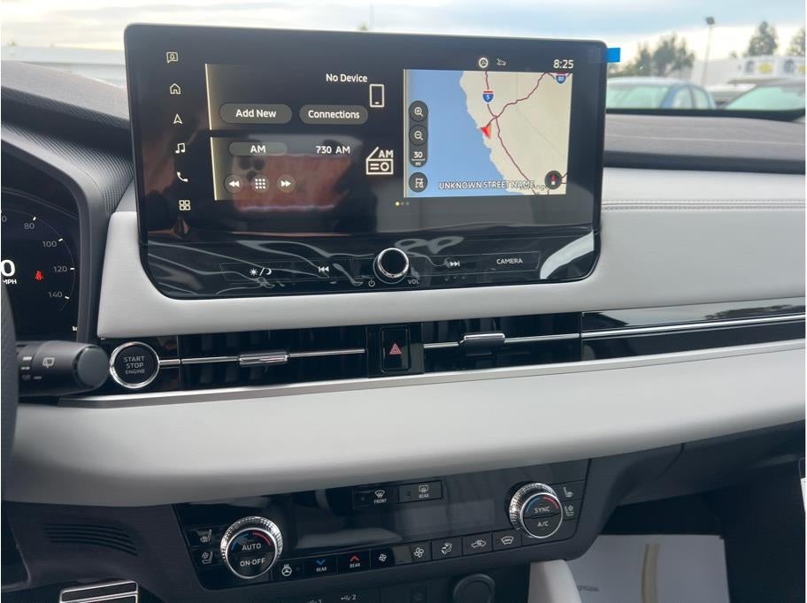 2025 Mitsubishi Outlander SEL