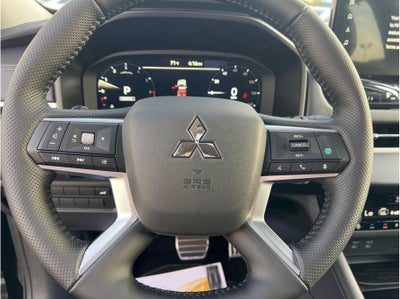 2025 Mitsubishi Outlander SEL
