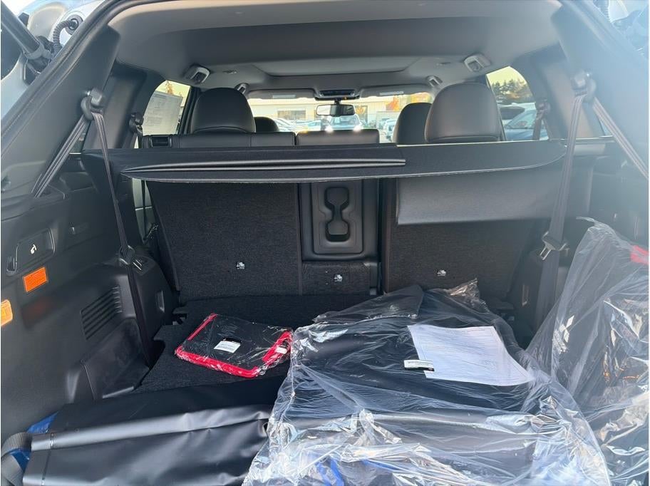 2025 Mitsubishi Outlander PHEV SE Tech Package