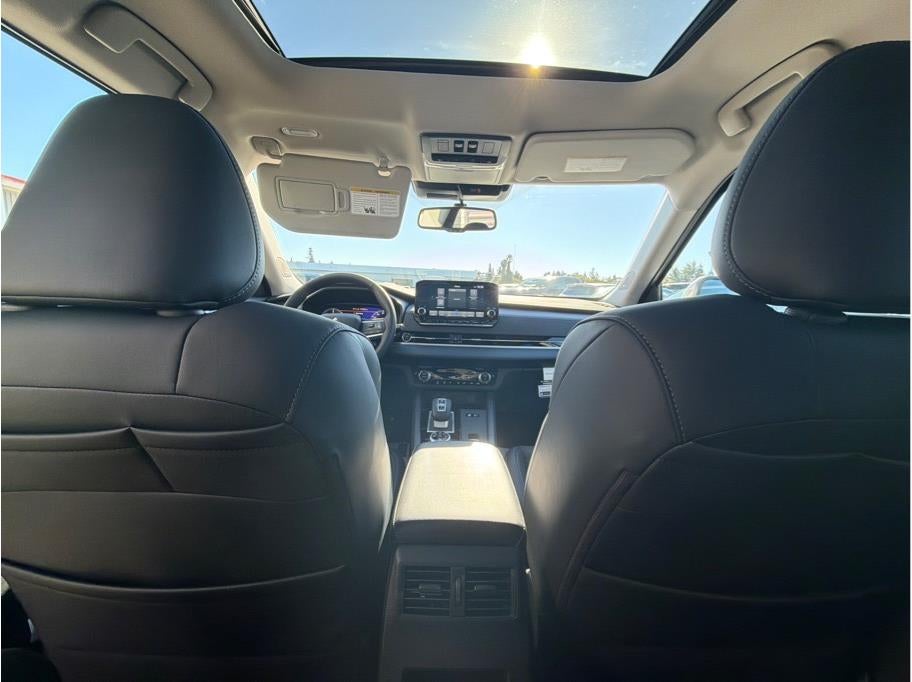 2025 Mitsubishi Outlander PHEV SE Tech Package