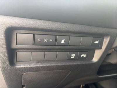 2025 Mitsubishi Outlander PHEV SE