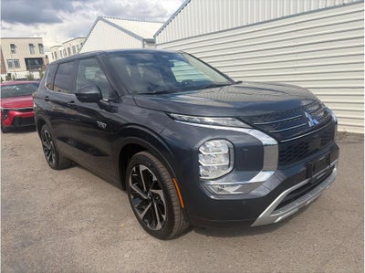 2025 Mitsubishi Outlander PHEV SE