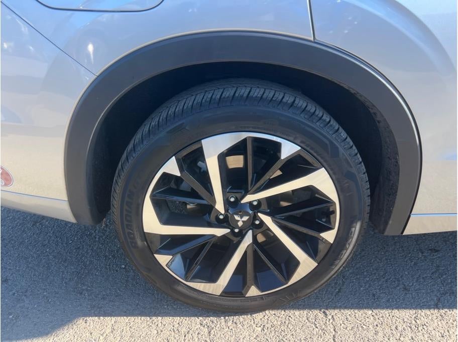 2023 Mitsubishi Outlander PHEV SEL Sport Utility 4D