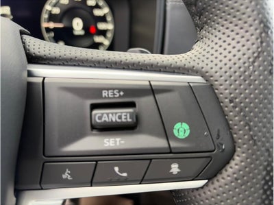 2025 Mitsubishi Outlander PHEV SE