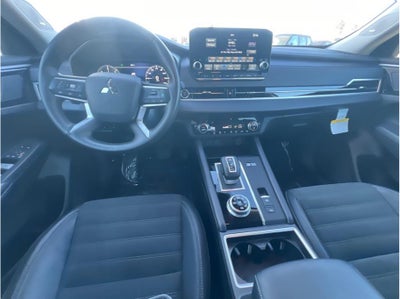 2024 Mitsubishi Outlander PHEV SE Sport Utility 4D