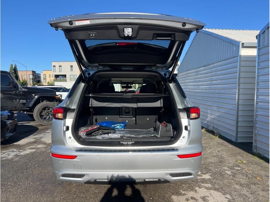 2025 Mitsubishi Outlander PHEV SEL