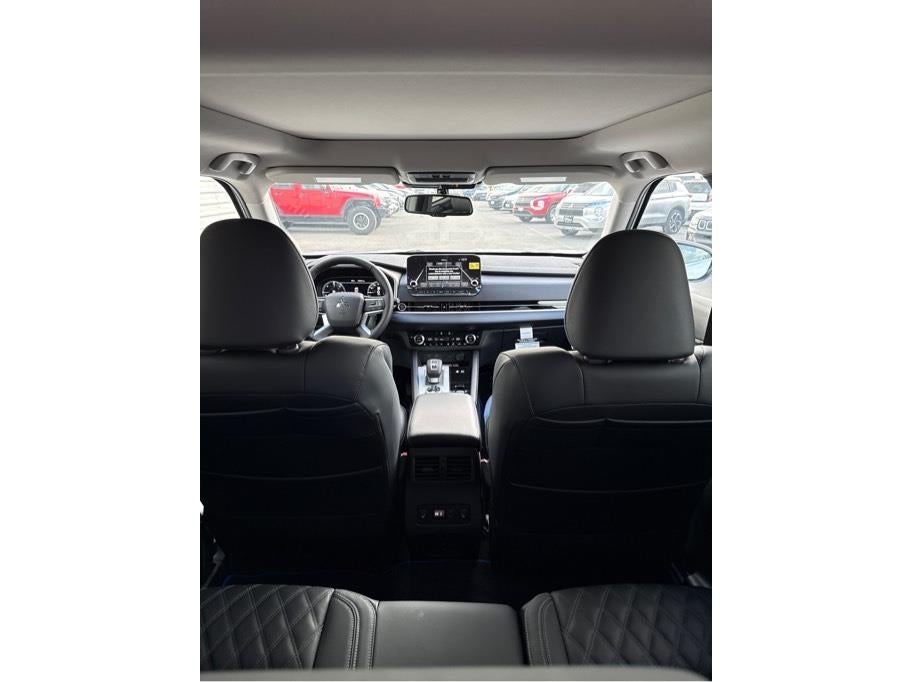 2025 Mitsubishi Outlander PHEV SEL