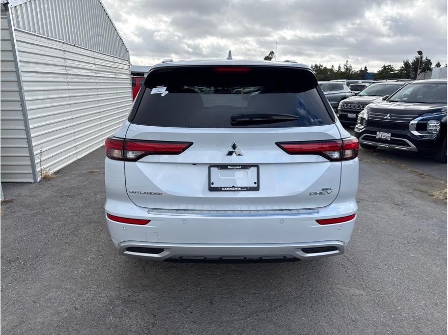 2025 Mitsubishi Outlander PHEV SEL