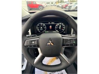 2025 Mitsubishi Outlander PHEV SEL