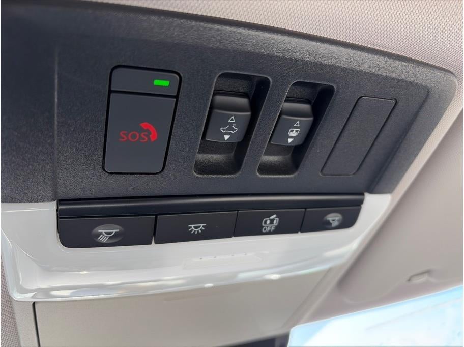 2025 Mitsubishi Outlander PHEV SEL